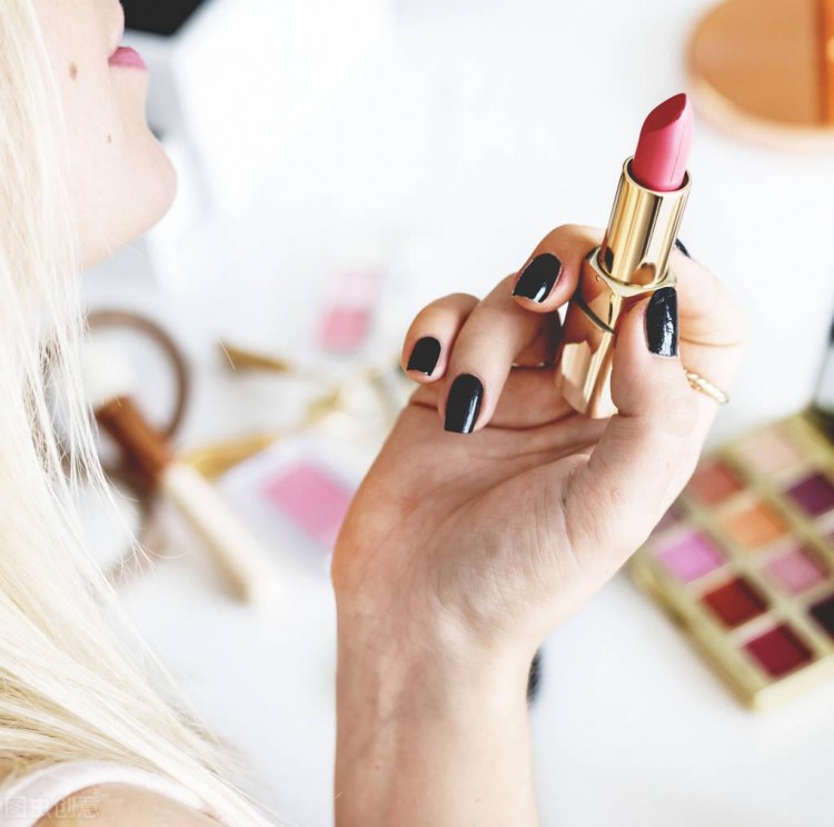 微博博主如何月入过万