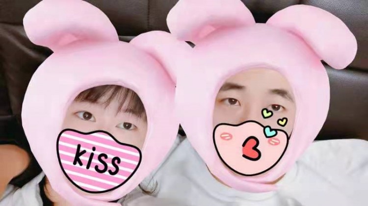 Soul上1042天异地恋每天一个爱心外卖他们的认识竟始于..